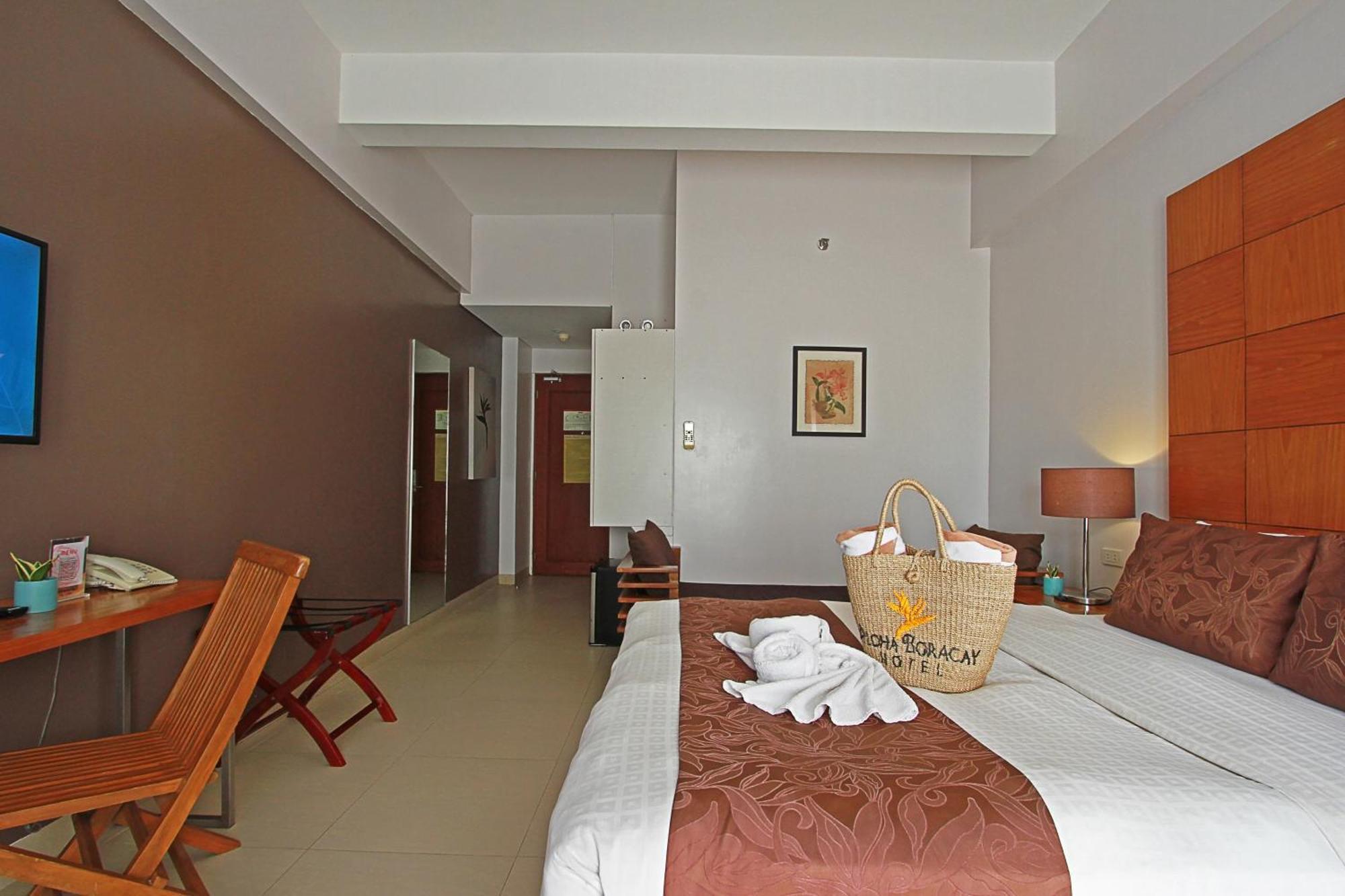 Aloha Boracay Hotel Balabag  Exterior photo