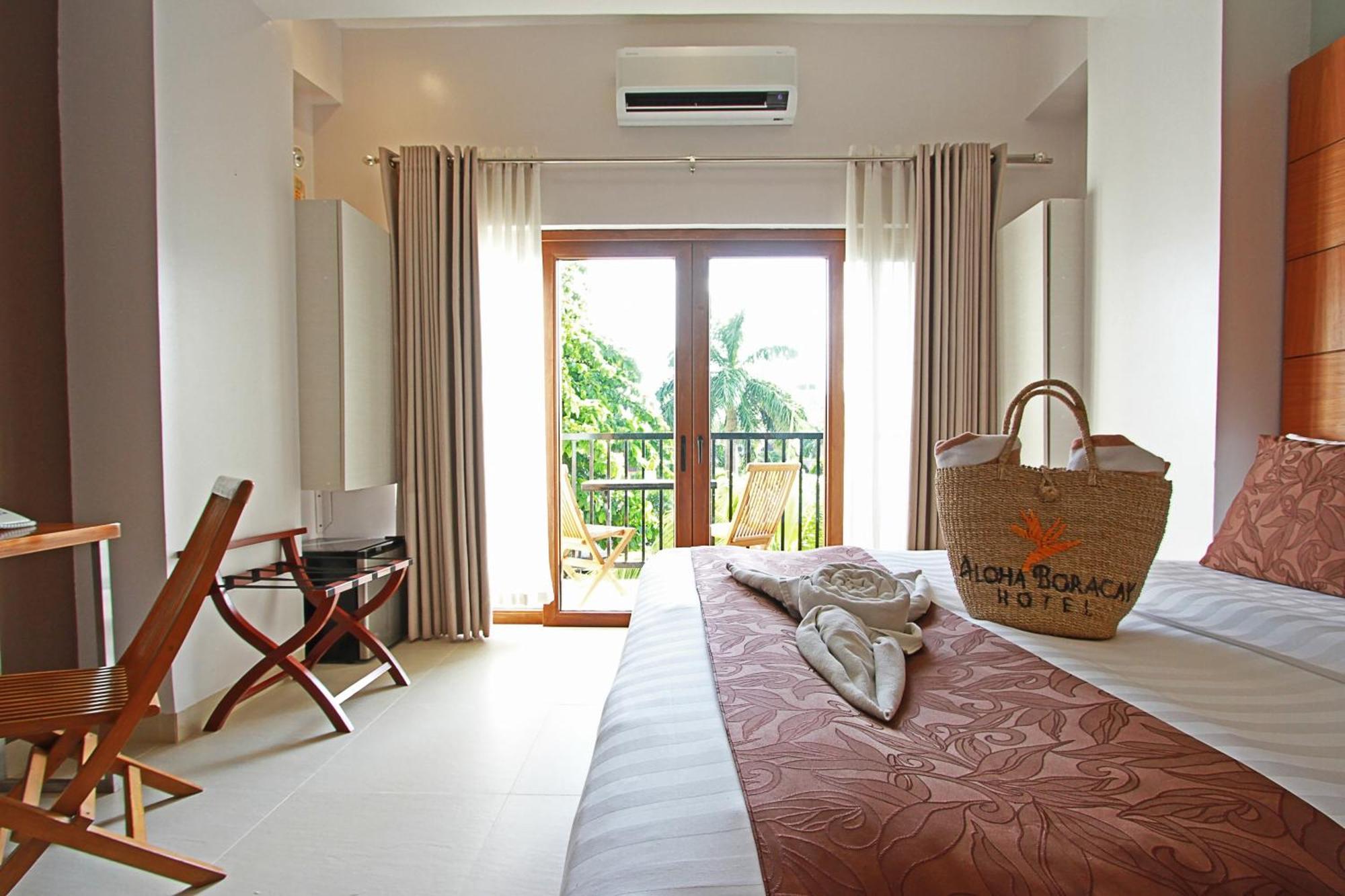 Aloha Boracay Hotel Balabag  Exterior photo